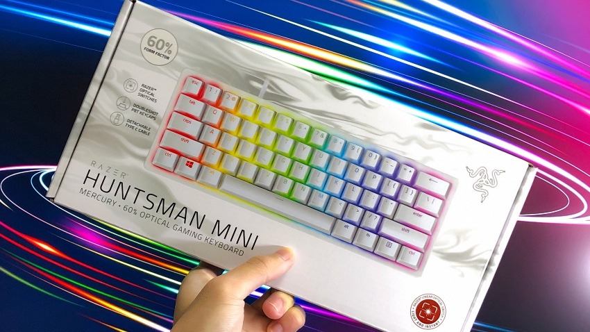 【Razer HUNTSMAN MINIレビュー】超コンパクトなゲーミングキーボード！！